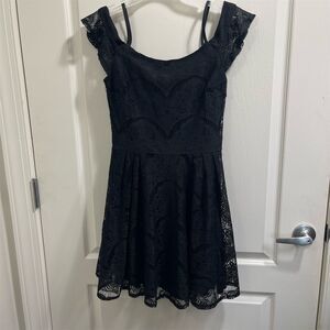 Annabella Women's Off The Shoulder Lace Dress Black Size S Knee Length